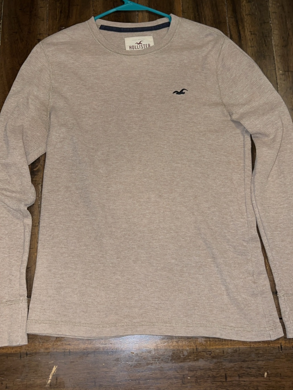 Hollister Women's Crewneck Sweater in Light Taupe Heather